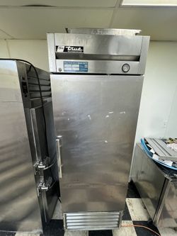 Commercial Refrigerator 