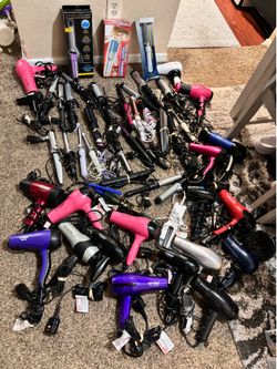 Hair dryer-hair curly and hair straight like new 12$ for each
