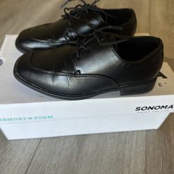 Sonoma Boys Dress Shoes - Size 13, Black