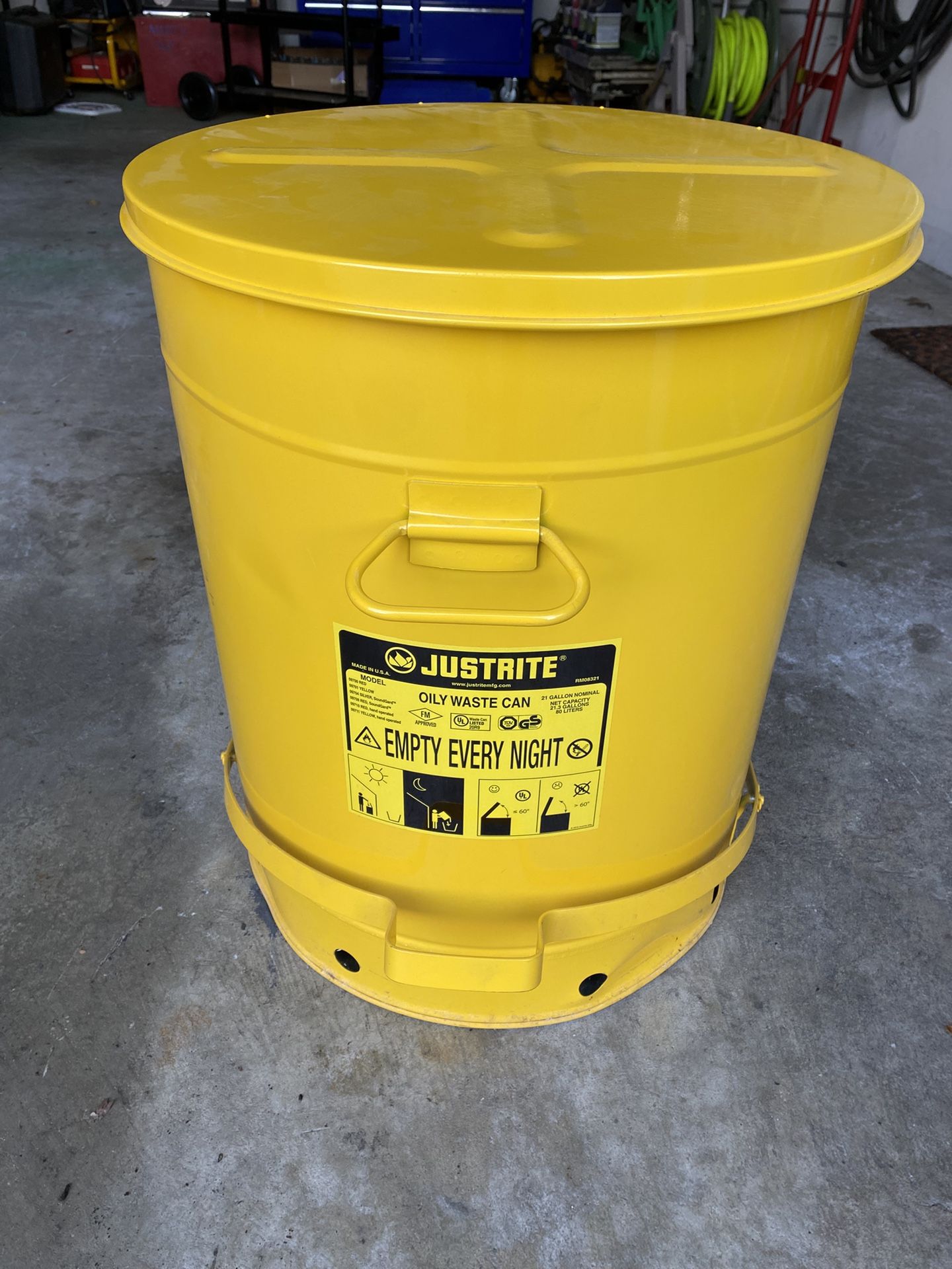 Justrite Oil Rag Waste Can 21 Gallon ( brand new Unused)