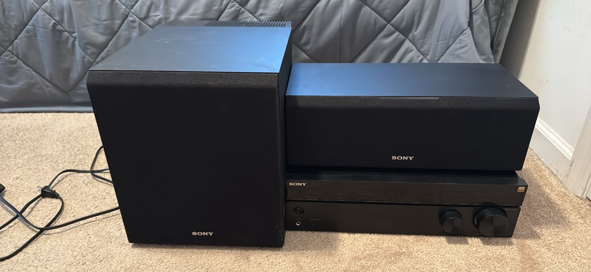 Sony Stereo Receiver With Center Channel Speaker And Subwoofer