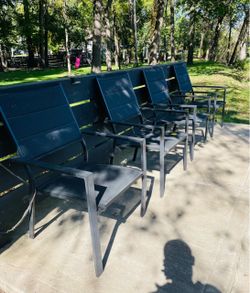 Black Metal Outdoor Chairs!