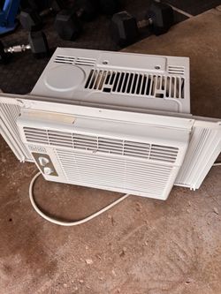 Window AC