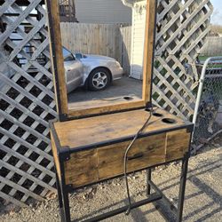 Hair Salon/barber  Station 