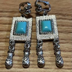 Big jewelry lot vintage to now bundle deals available pounds of jewelry for sale