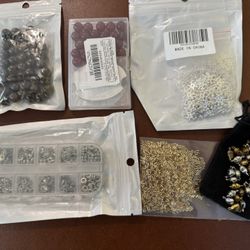 Beads (gemstones, bugle, spacer, caps, clasps)
