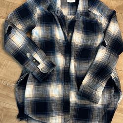 American eagle Loose plaid Distressed Shirt Small