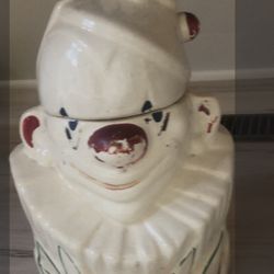 McCoy clown cookie jar