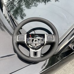 Dodge charger 11-14 Steering wheel w/ airbag