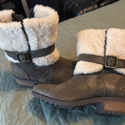 UGG Blayre II boots