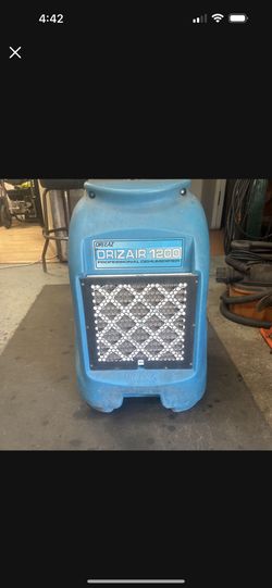 Dehumidifier 