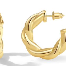 CUEZIY Gold Hoop Earrings for Women 14K Gold Plated Chunky Lightweight Open Hoop Earrings Thick Dome Twisted Huggie Hypoallergenic Earrings Gold Hoop 