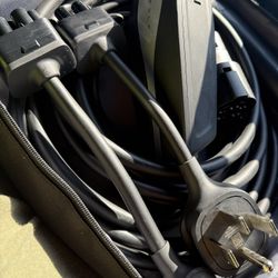 TESLA MOBILE CHARGER 110v & 240v Adapters