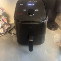 Air fryer 