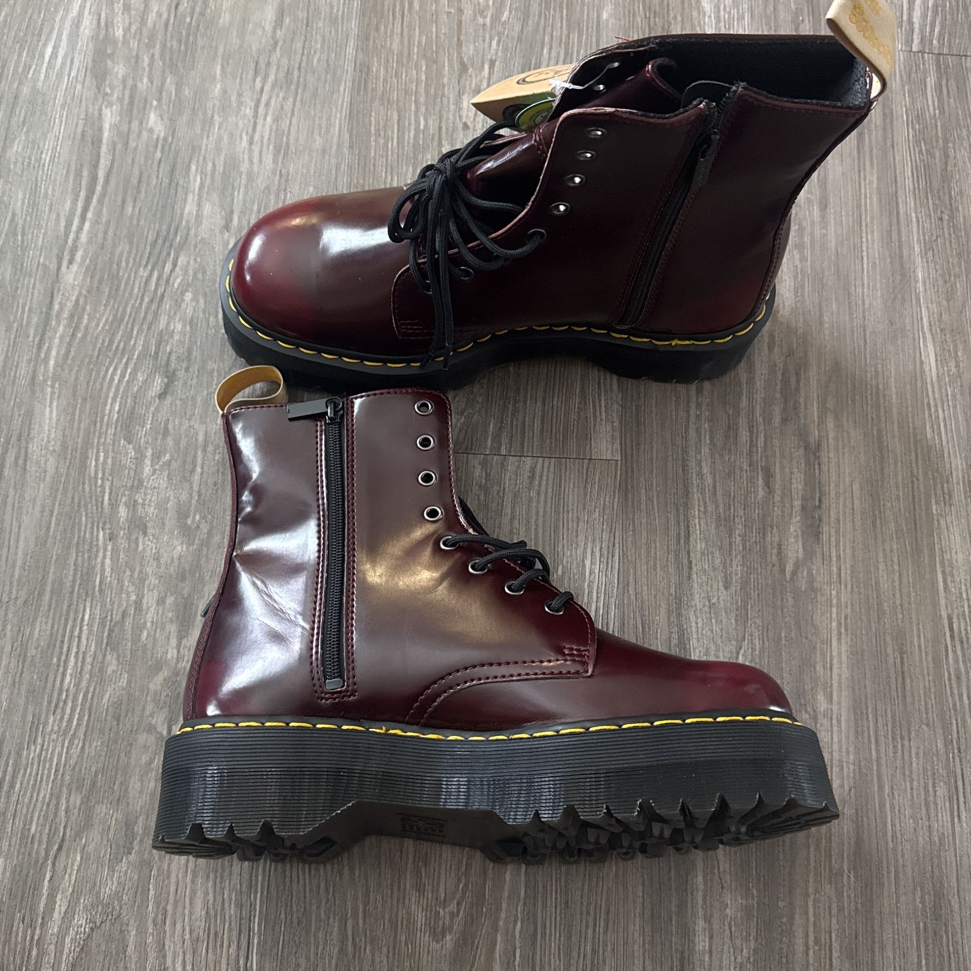Dr.Martens