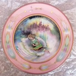 Vintage Villeroy & Boch Collector Plate - "Dreams of Katharina" by Gero Trauth