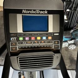 NordicTrack Elliptical E 8.7 Lift