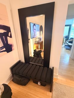 Black Upholstered Bench