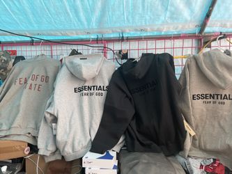 XXL Essential Hoodies