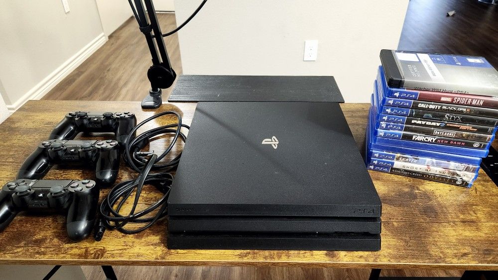 Ps4 Pro Game Console 1TB Black