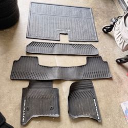 2015-2020 Cadillac Escalade ESV OEM Floor Mats Including Trunk