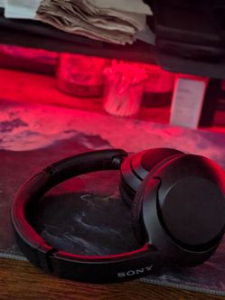 Sony xb910n Bluetooth headphones