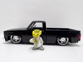 Jada 1985 Chevy C-10  Pickup Truck Die-Cast Model Pet Not Included
