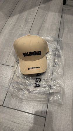 Balenciaga Baseball Cap Beige