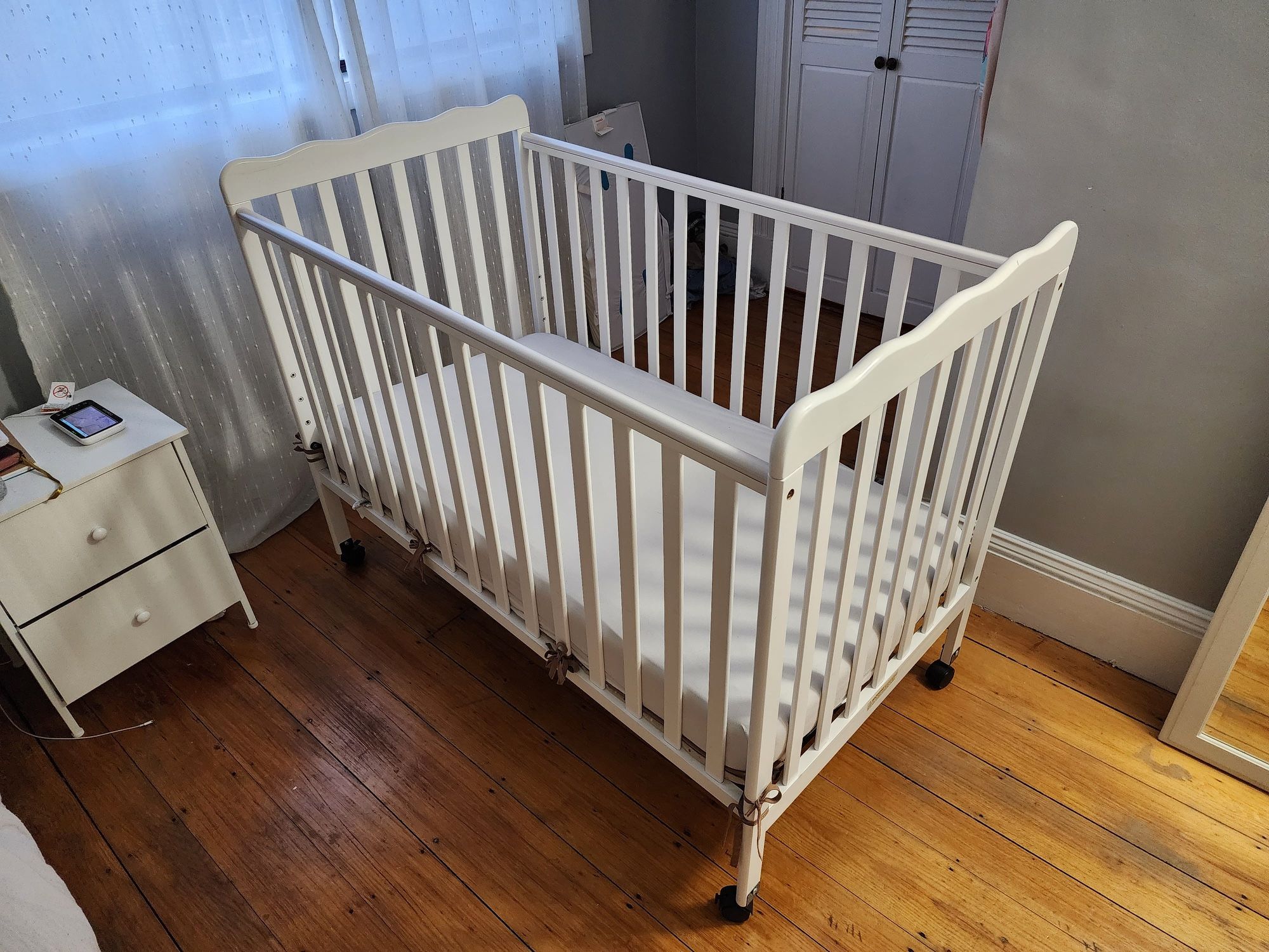 CRIB And mattress
