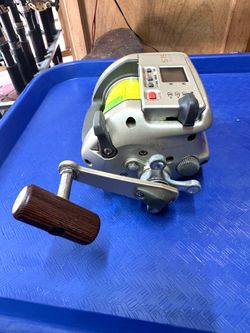 Shimano Digitana SLS 3000TM Level Wind Electric Reel In Very Good Condition