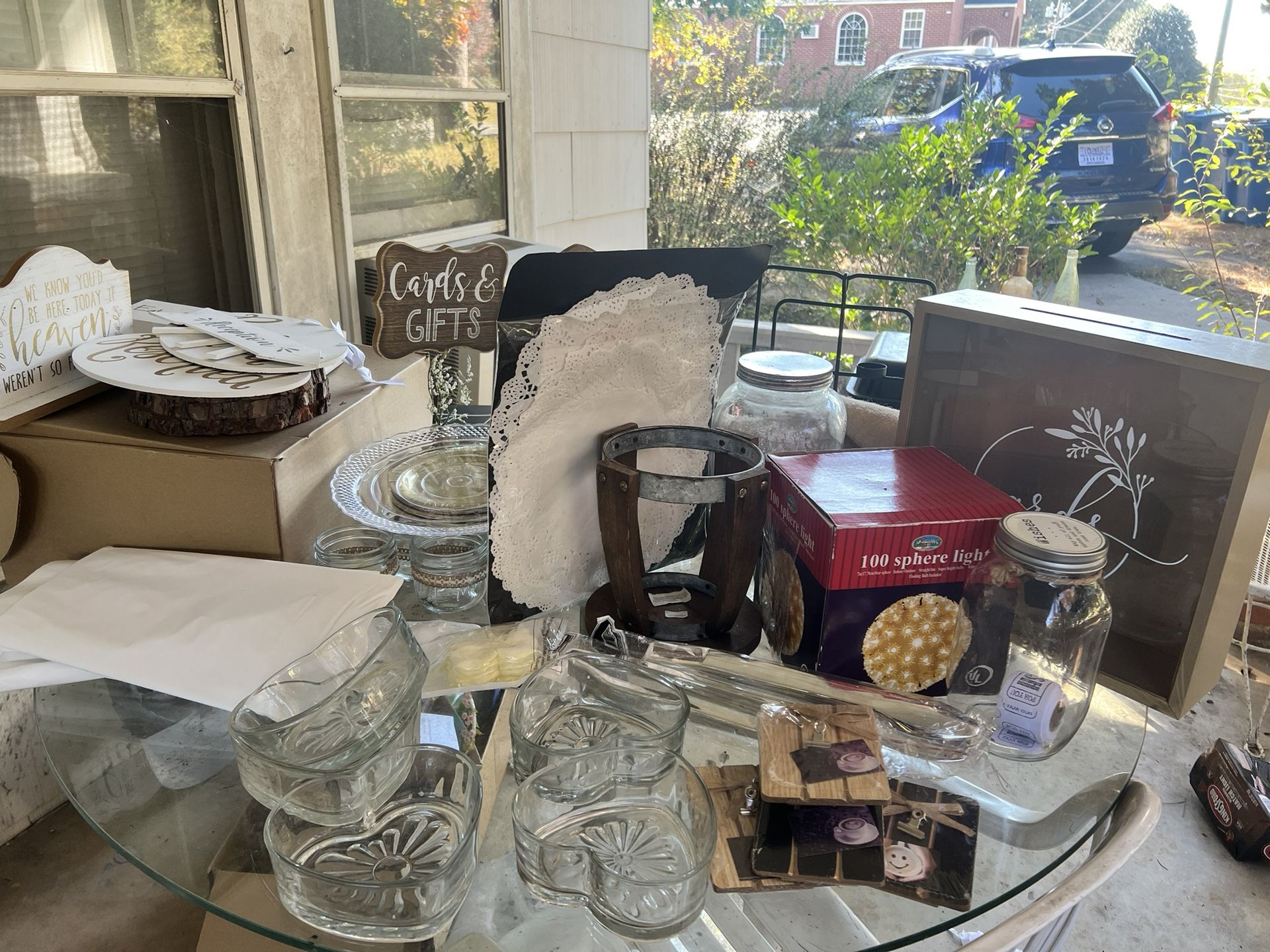 Wedding And Party Supplies