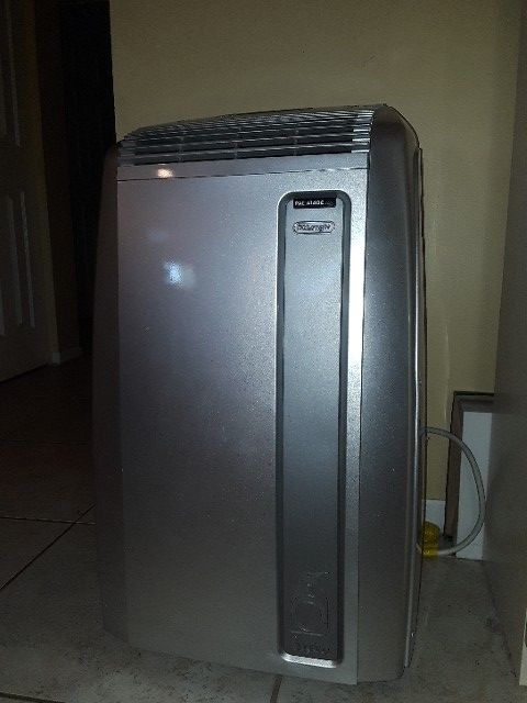 Pinguino DeLonghi PAC A140E Eco 14000 BTU Portable Air Conditioner for Sale in Hollywood FL OfferUp