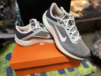Nike 10.5M