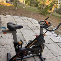 Like New Bike – Barely Used, Great Deal! / 🚲 Bicicleta Como Nueva – ¡Casi Sin Uso, Excelente Pre