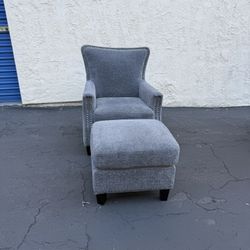 Sevilla Fabric Chair with Ottoman – New