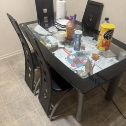 Dining Table With 4 Chairs 