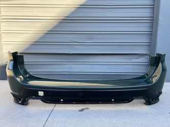 19 - 20  Subaru Forester rear bumper OEM