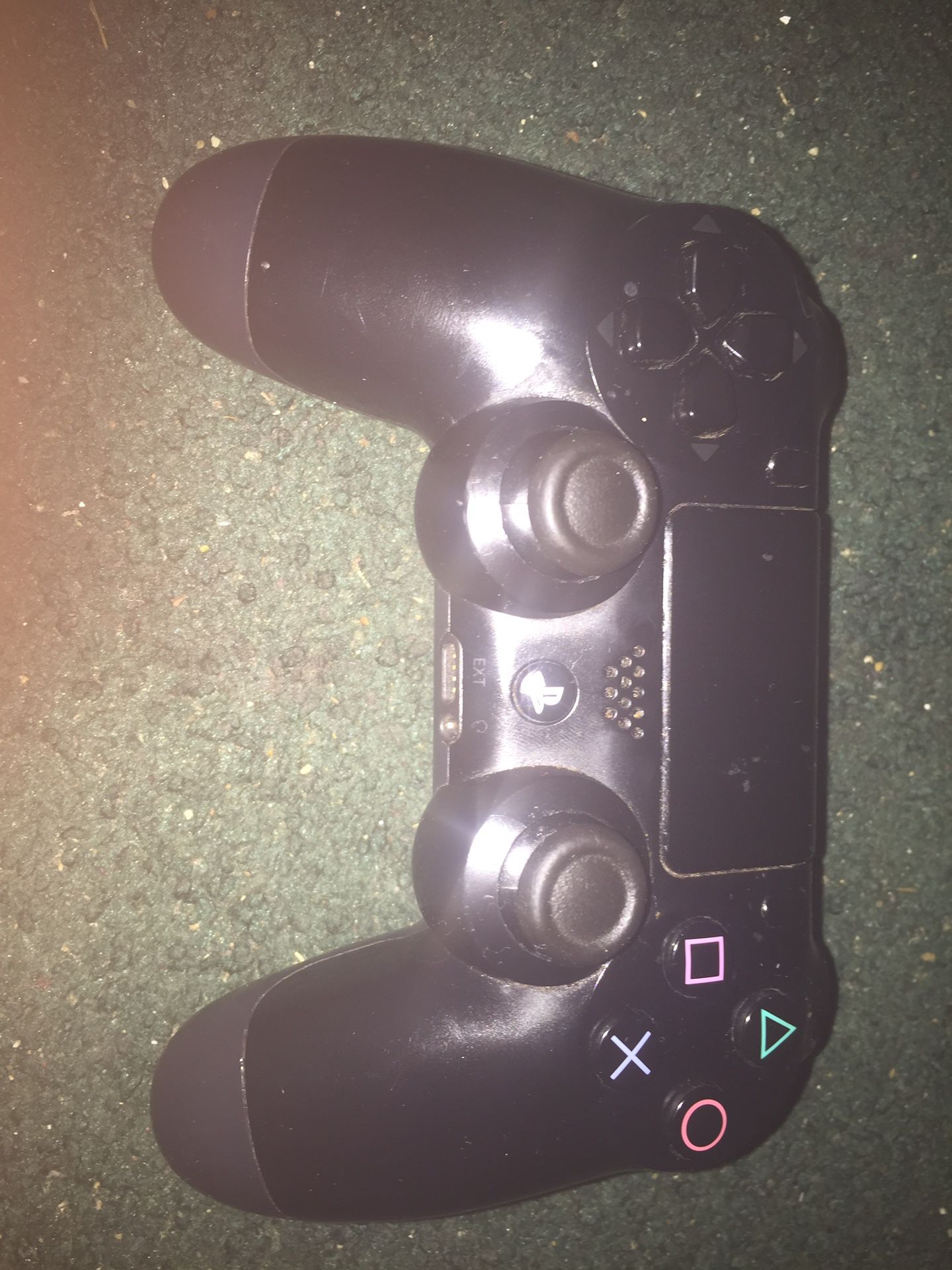 PS4 CONTROLLER !!