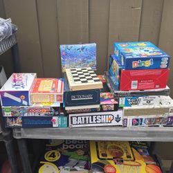 Various Board Games & Puzzles