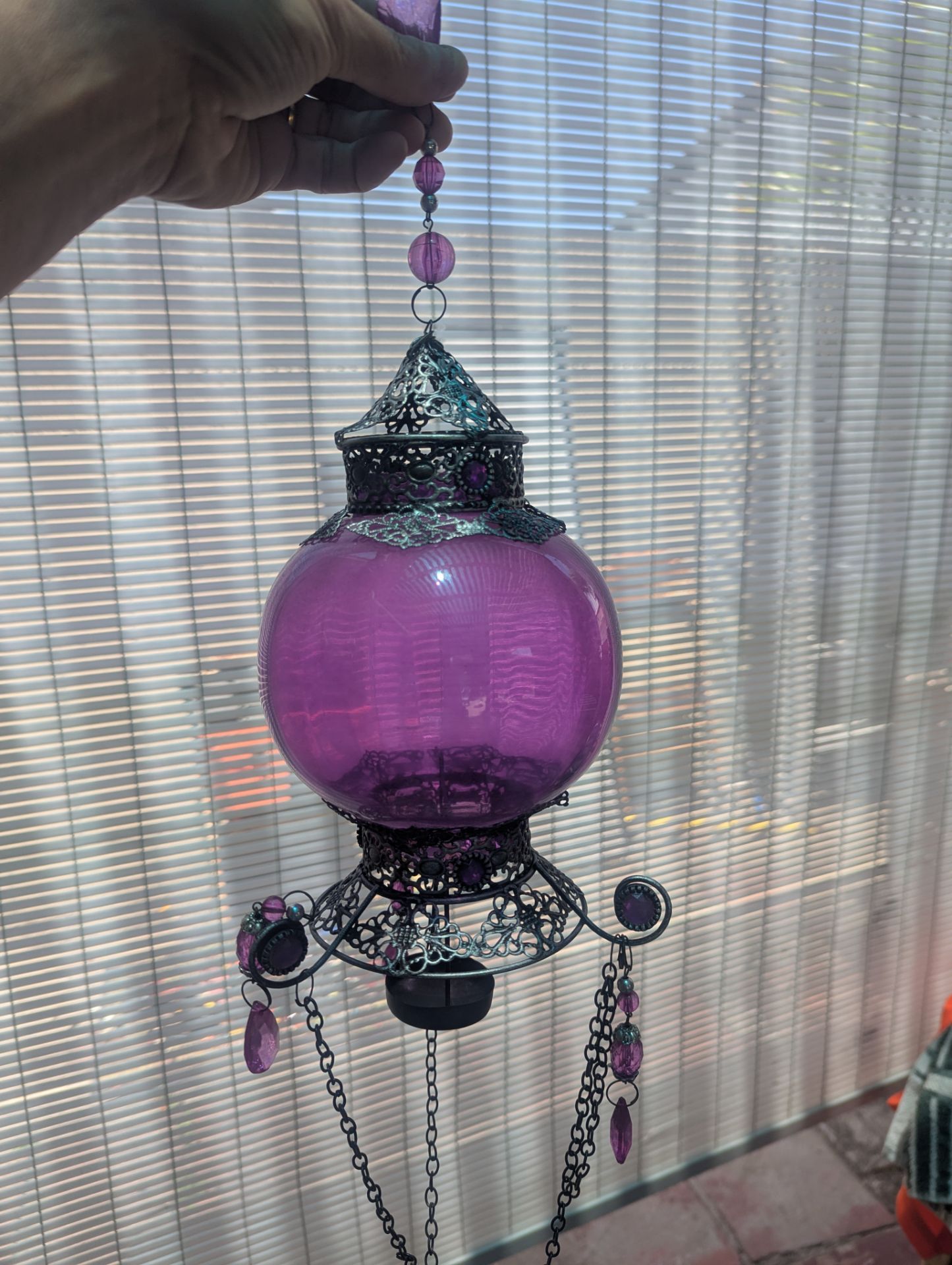 Candle holder