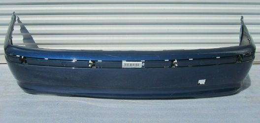 02 03 04 05 2002 2003 2004 2005 BMW 3 SERIES 325i 330i REAR BUMPER COVER OEM