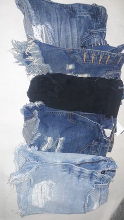Women's shorts sizes 3 thru 8