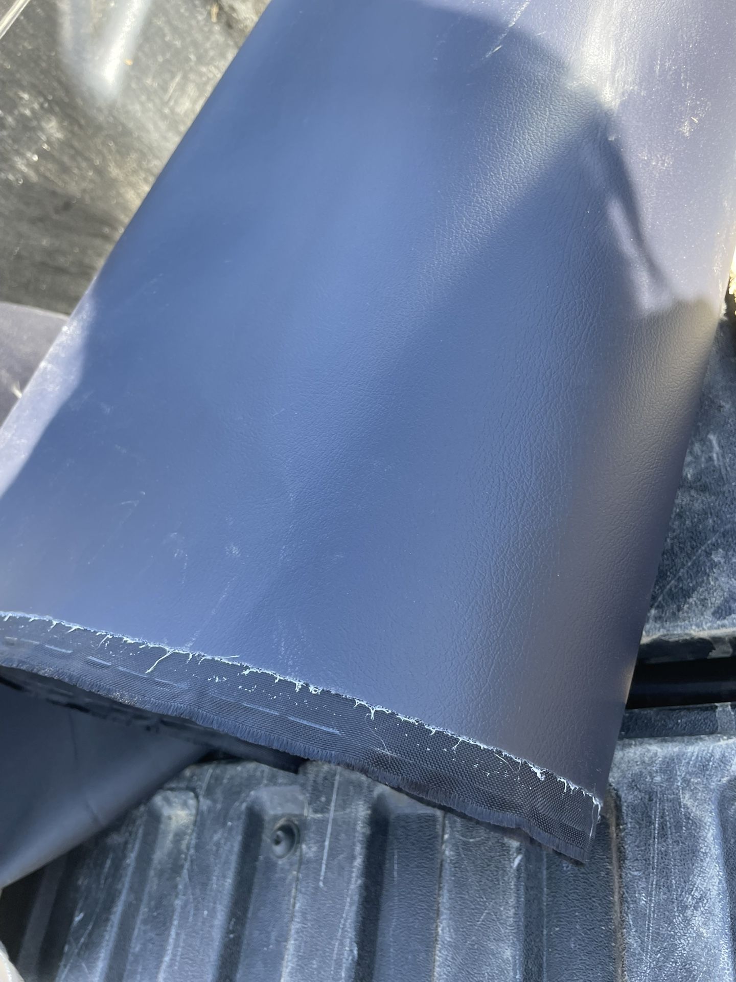 Hole Role Of Navy Blue Upostry