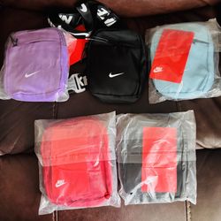  Nike Crossbody Pouch / Sling Bag – New – Great for Running, Hiking, Travel