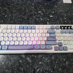 Bluetooth Gaming Keyboard