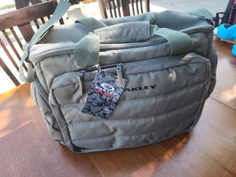 Oakley Breach Range Bag
