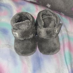 Baby Ugg Slippers Size 4/5