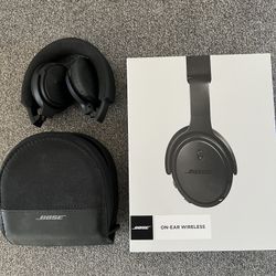 Bose On Ear Wireless Headphones - New Condition 