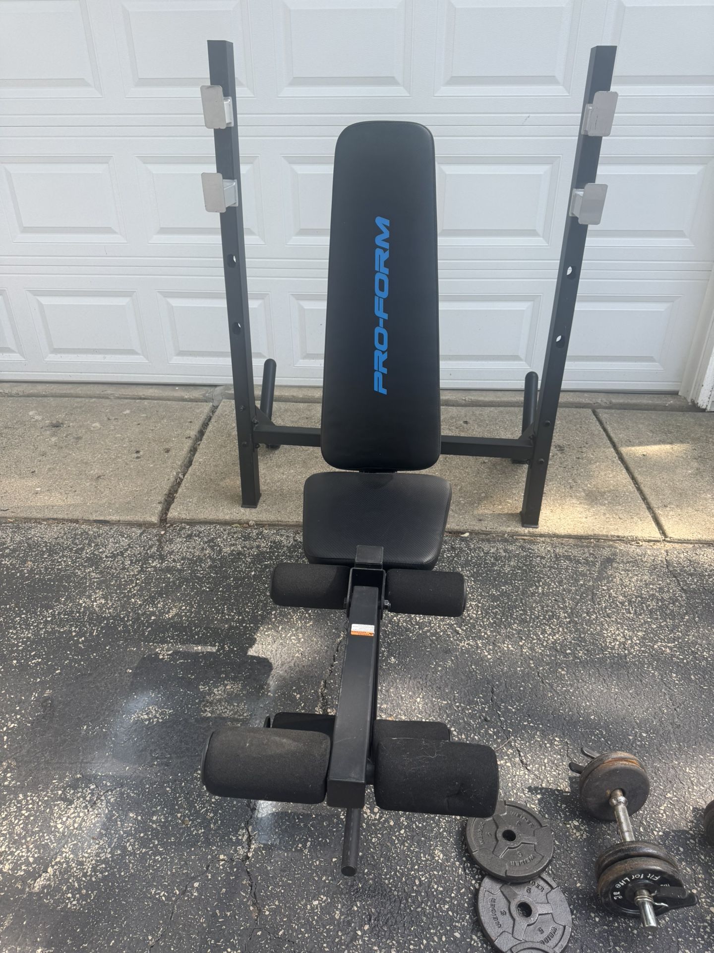 Weight Bench 