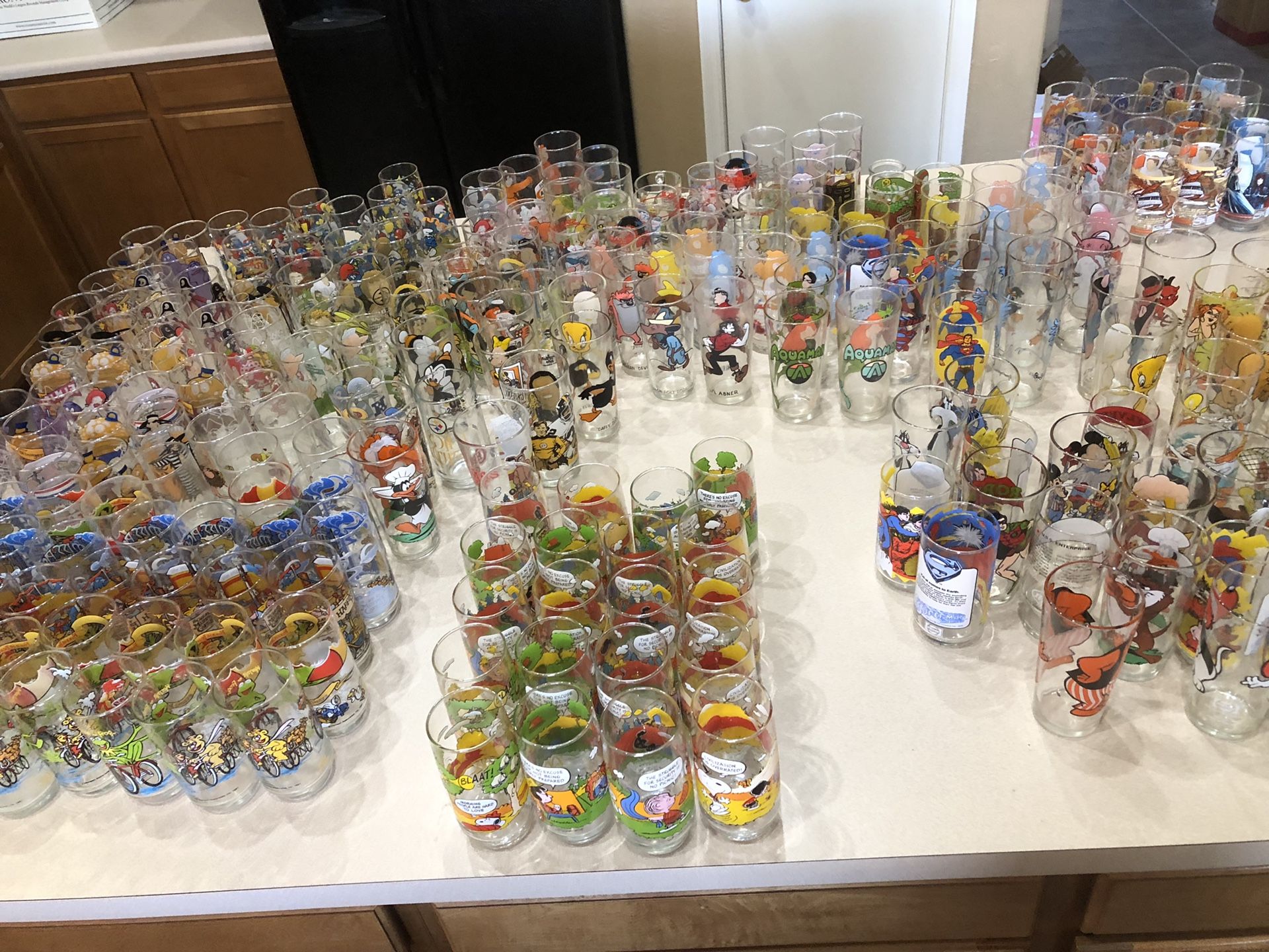 Star Wars Peanuts McDonalds Pepsi Looney Tunes Smurfs Glasses